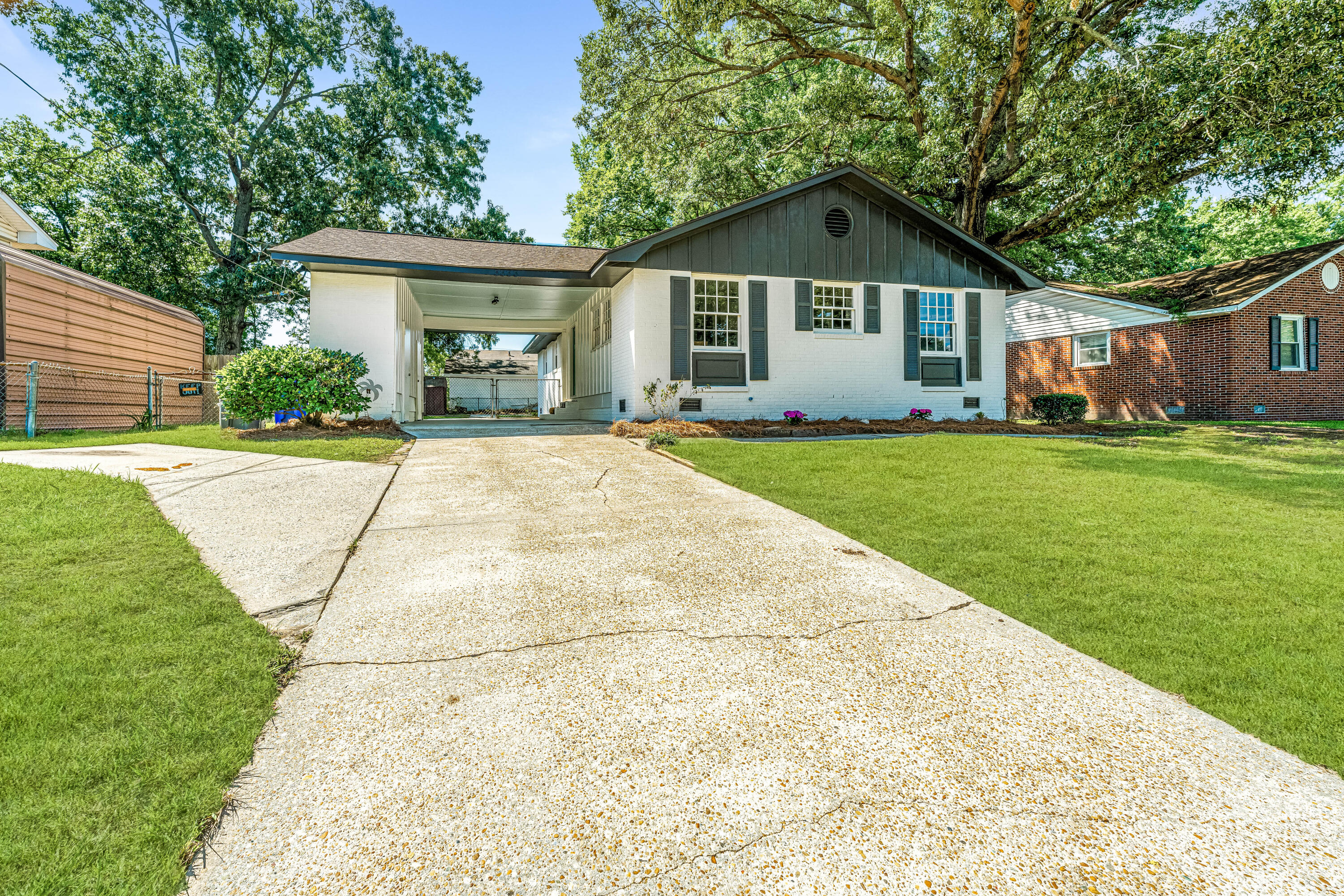 3333 Stonehaven Drive