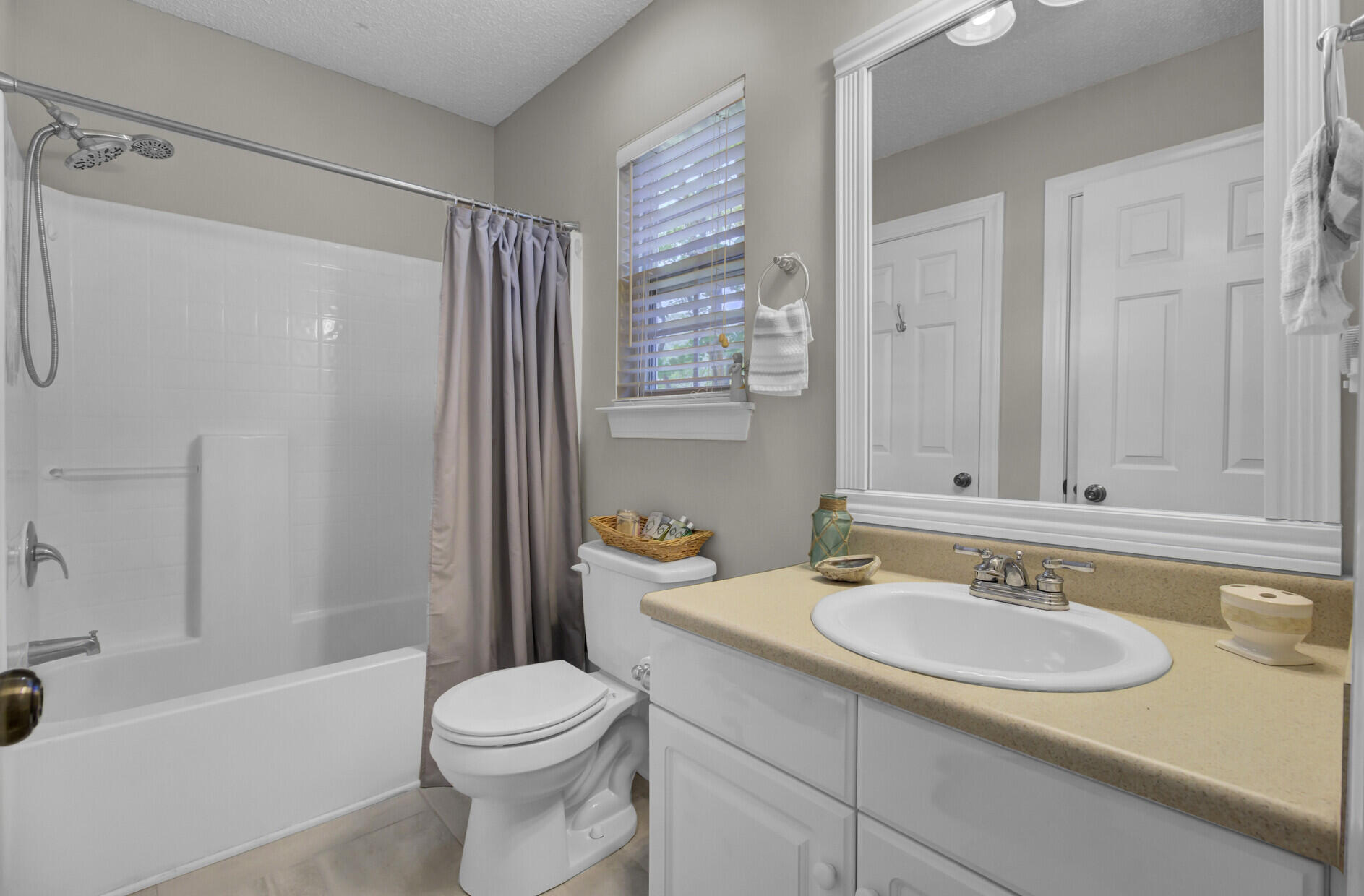 2878 Sweetleaf Lane