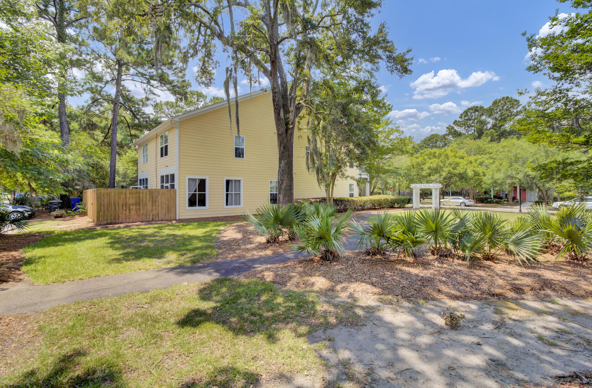 2878 Sweetleaf Lane