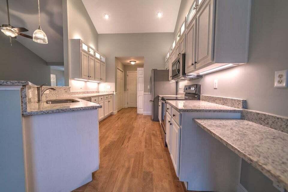 3412 Wellesley Court