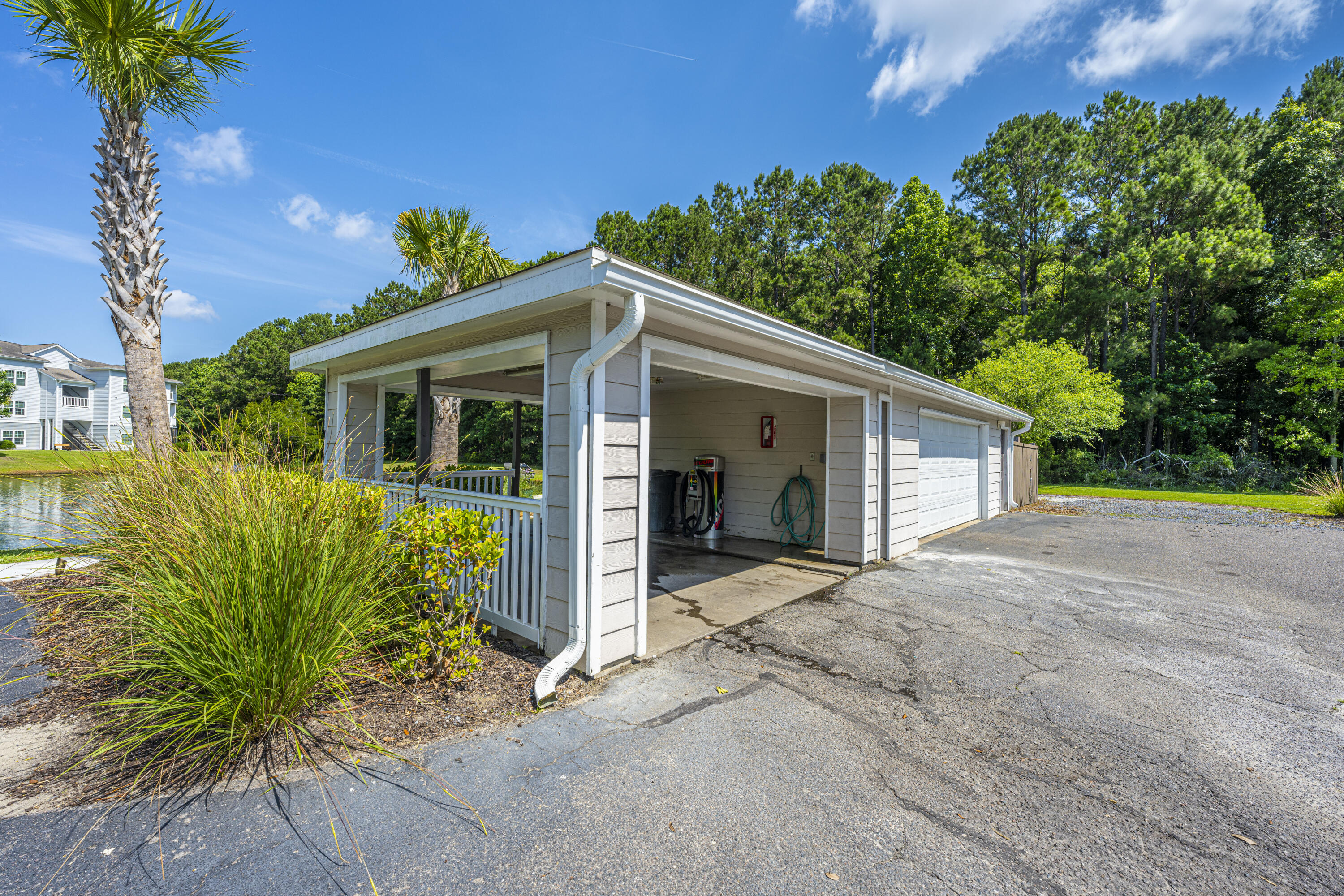 1300 Park West Boulevard # 815
