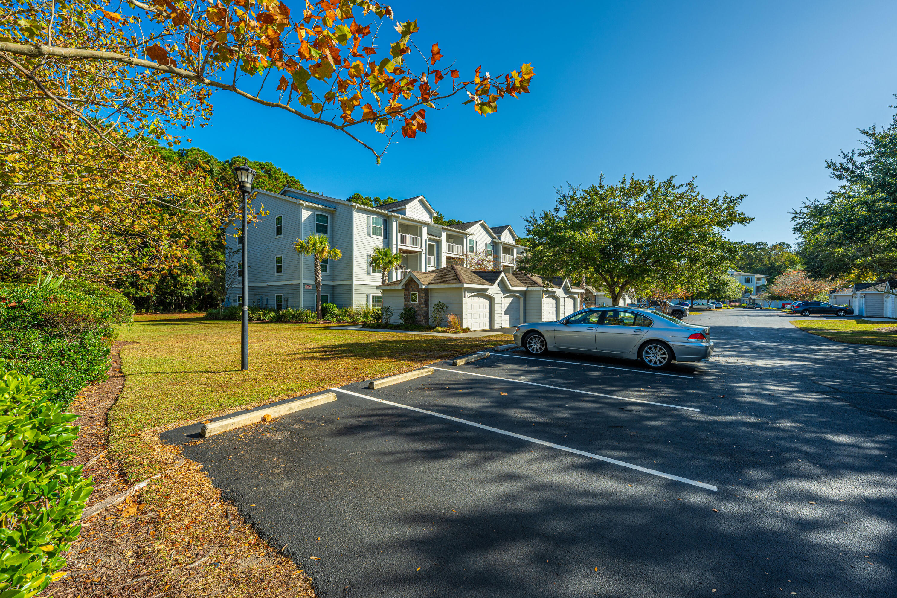 1300 Park West Boulevard # 815