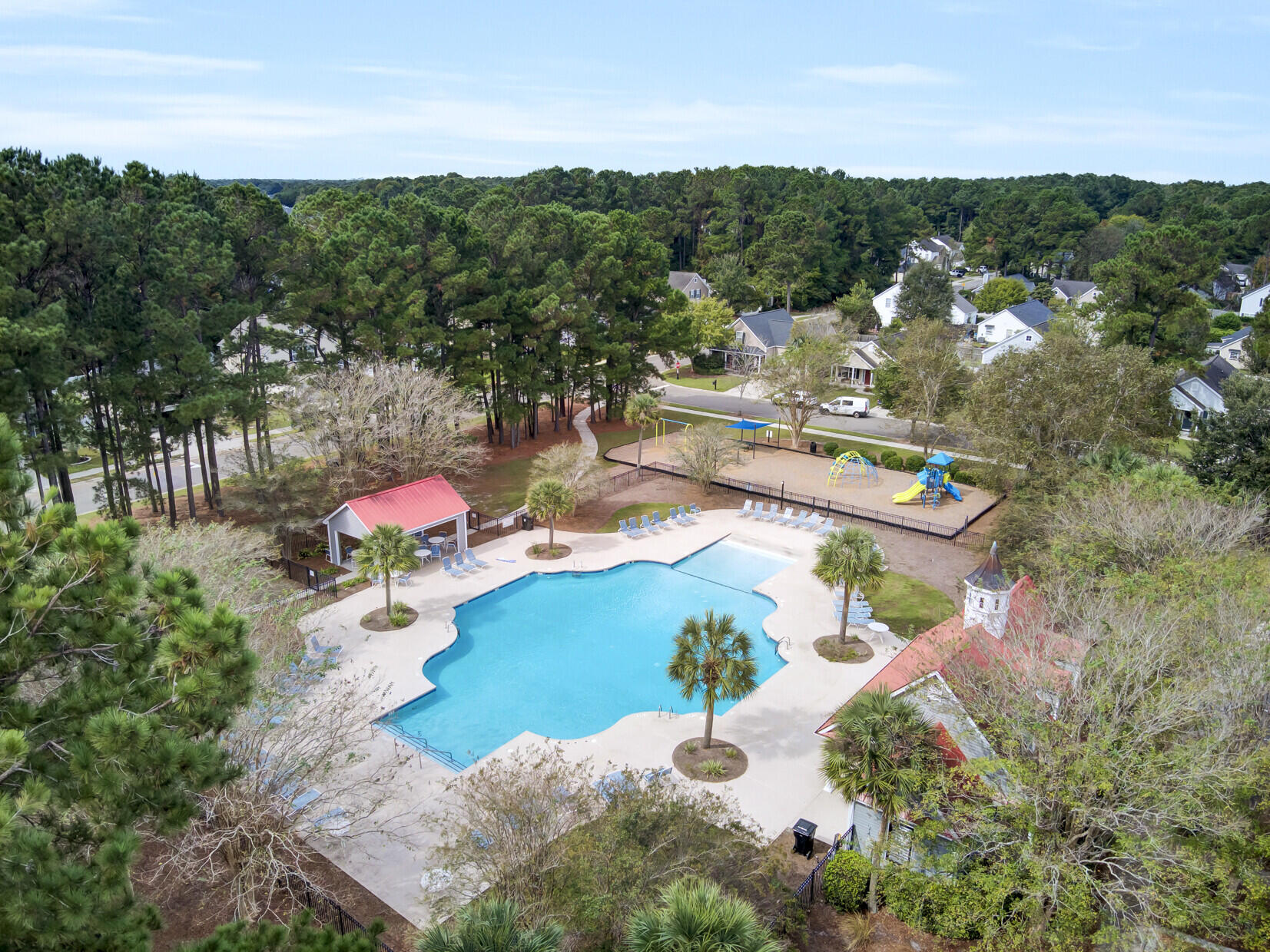 1475 Water Edge Drive