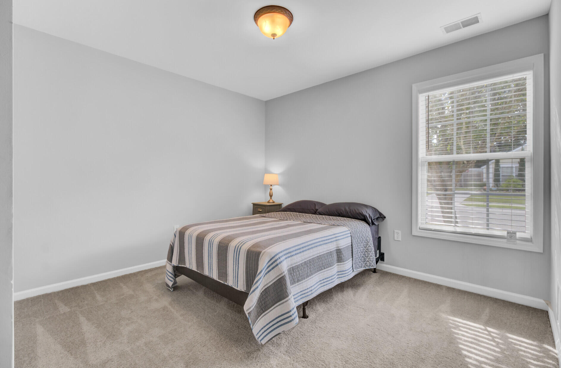 1475 Water Edge Drive