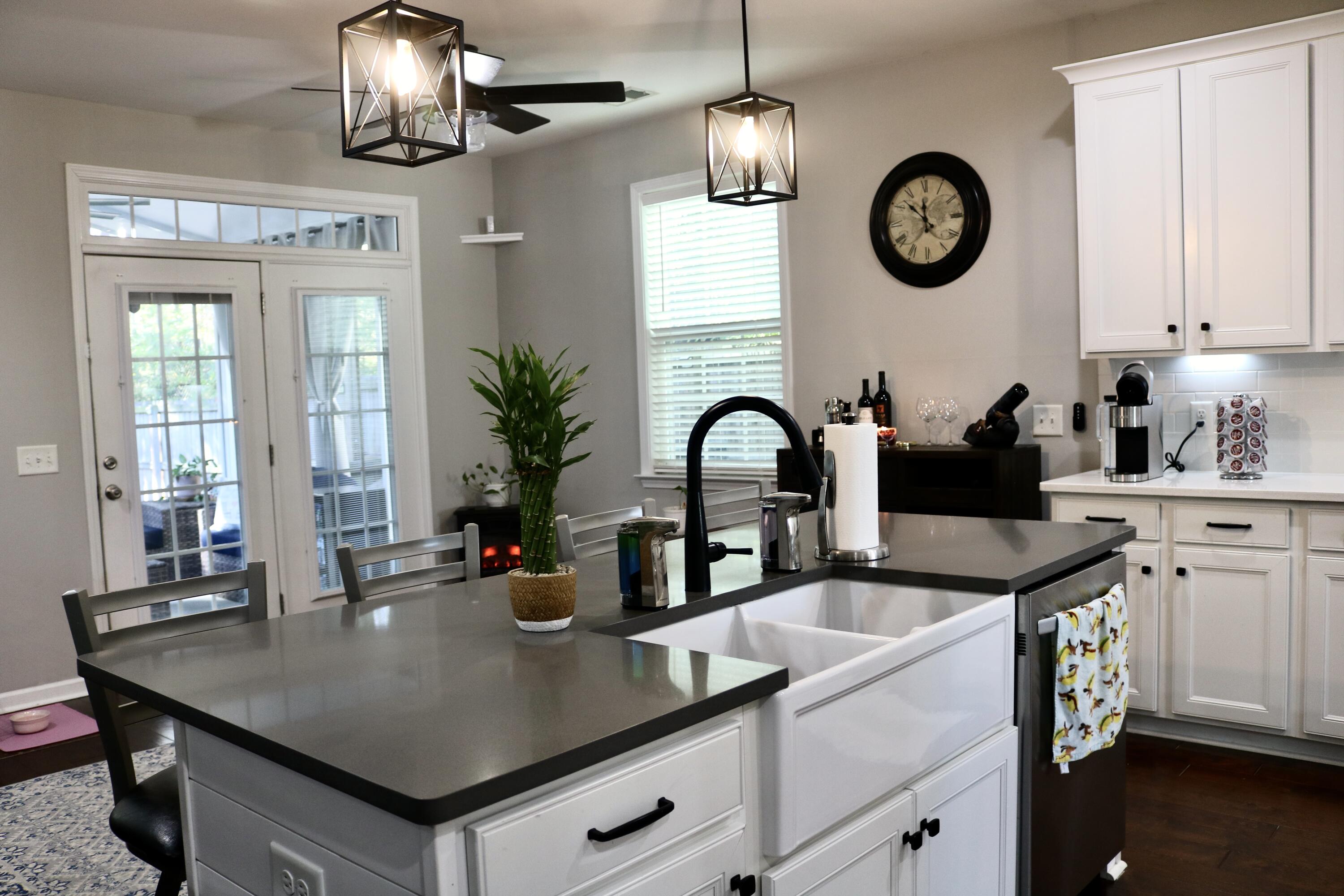 499 Nelliefield Trail