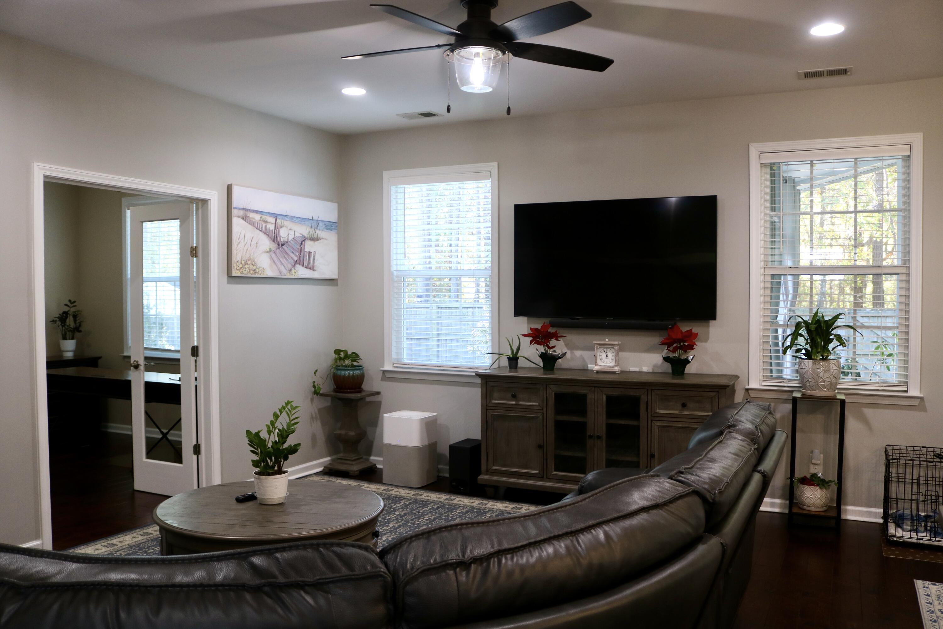 499 Nelliefield Trail