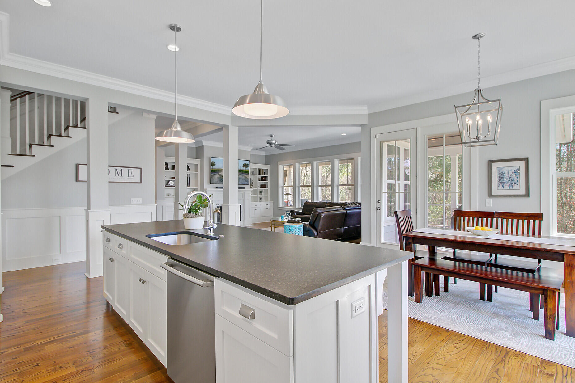 1014 Bradbury Lane
