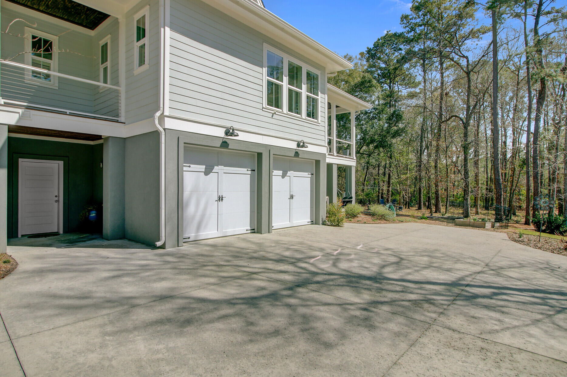1014 Bradbury Lane
