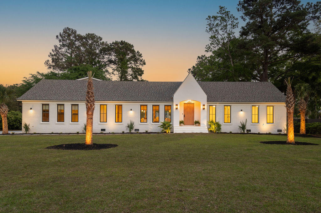 1183 Farm Quarter Rd