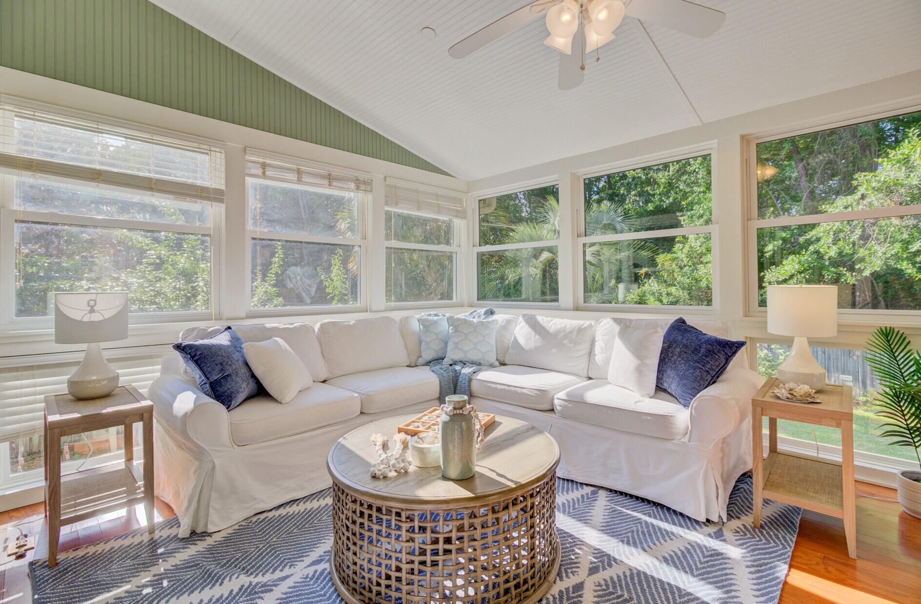 2076 Rookery Lane