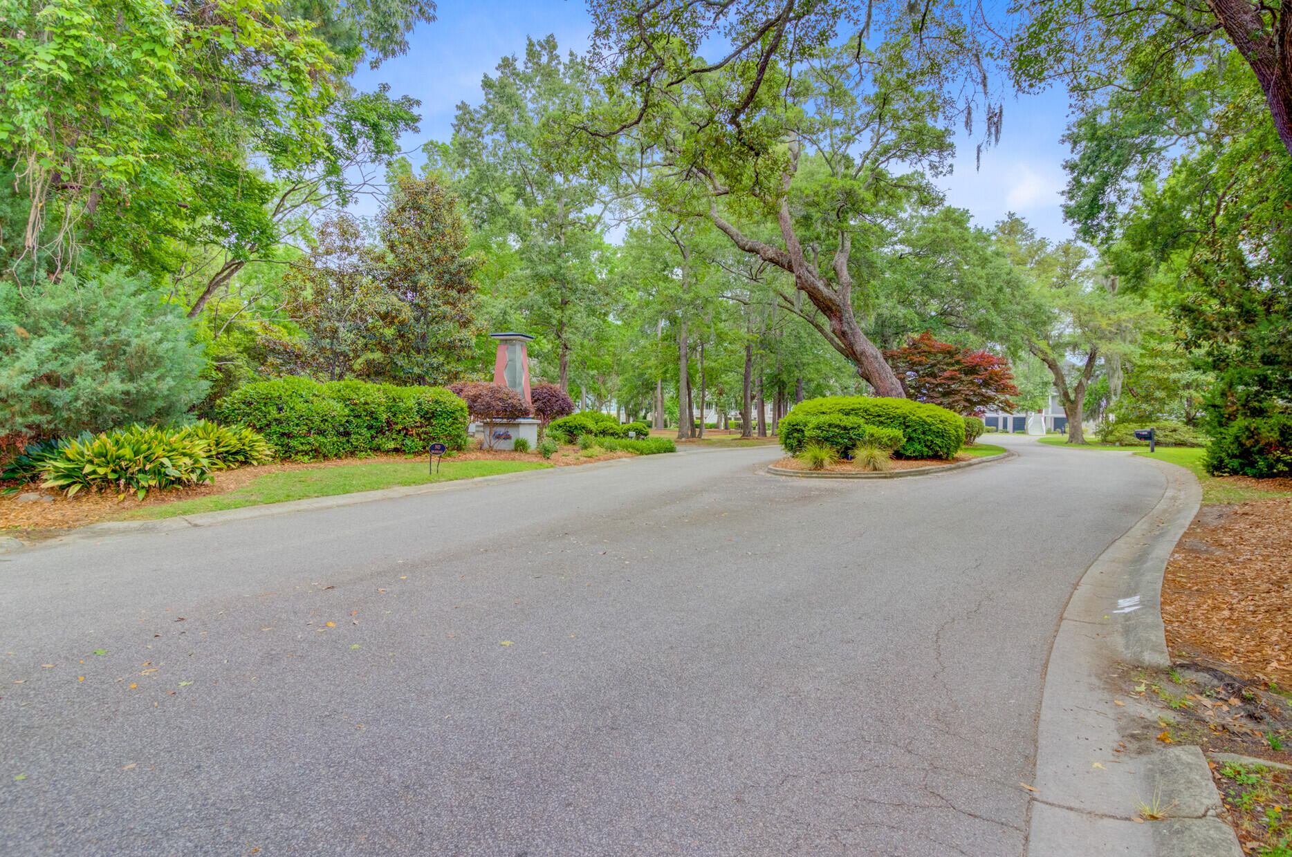 2076 Rookery Lane