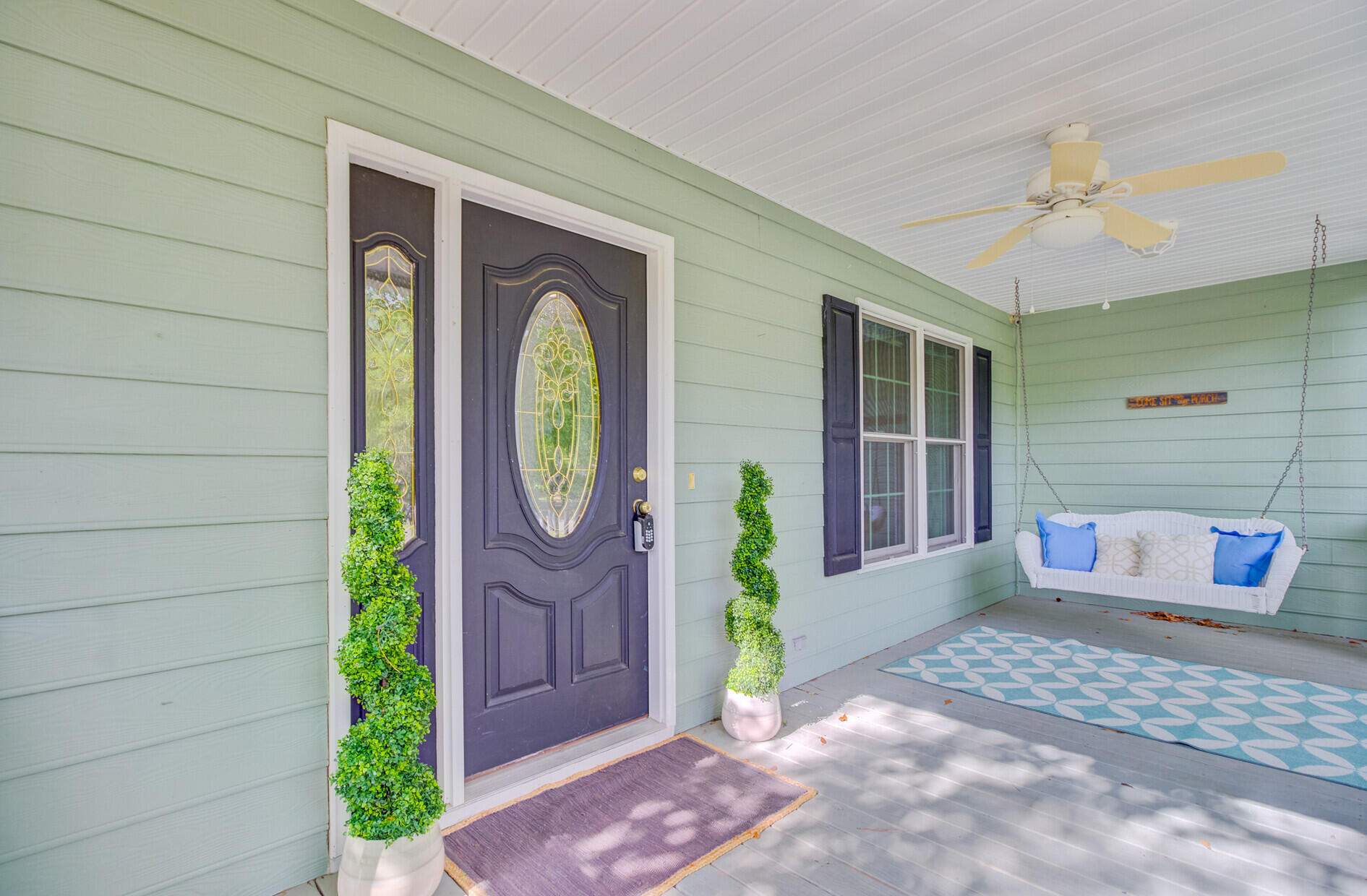 2076 Rookery Lane