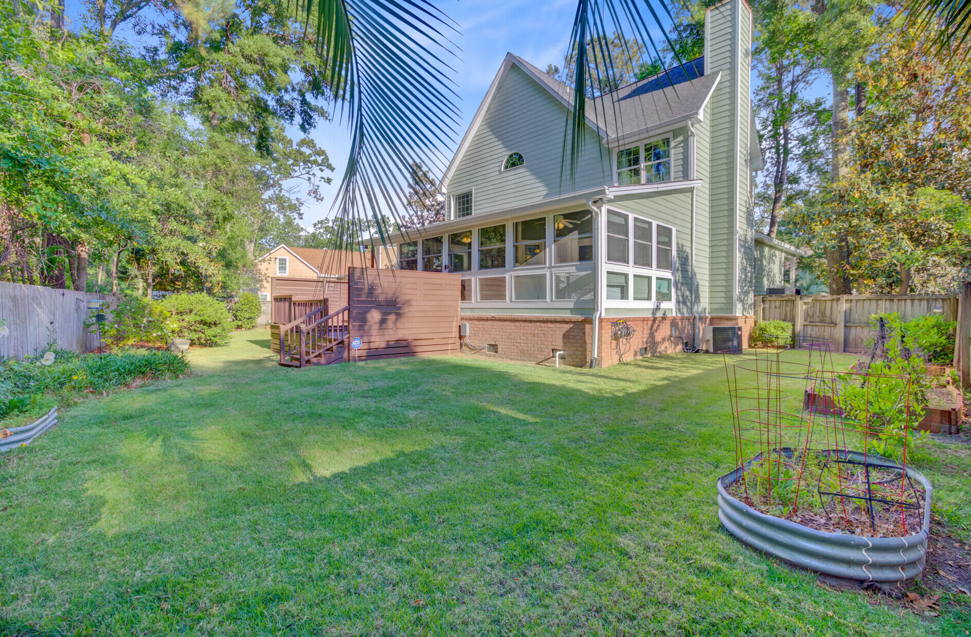 2076 Rookery Lane