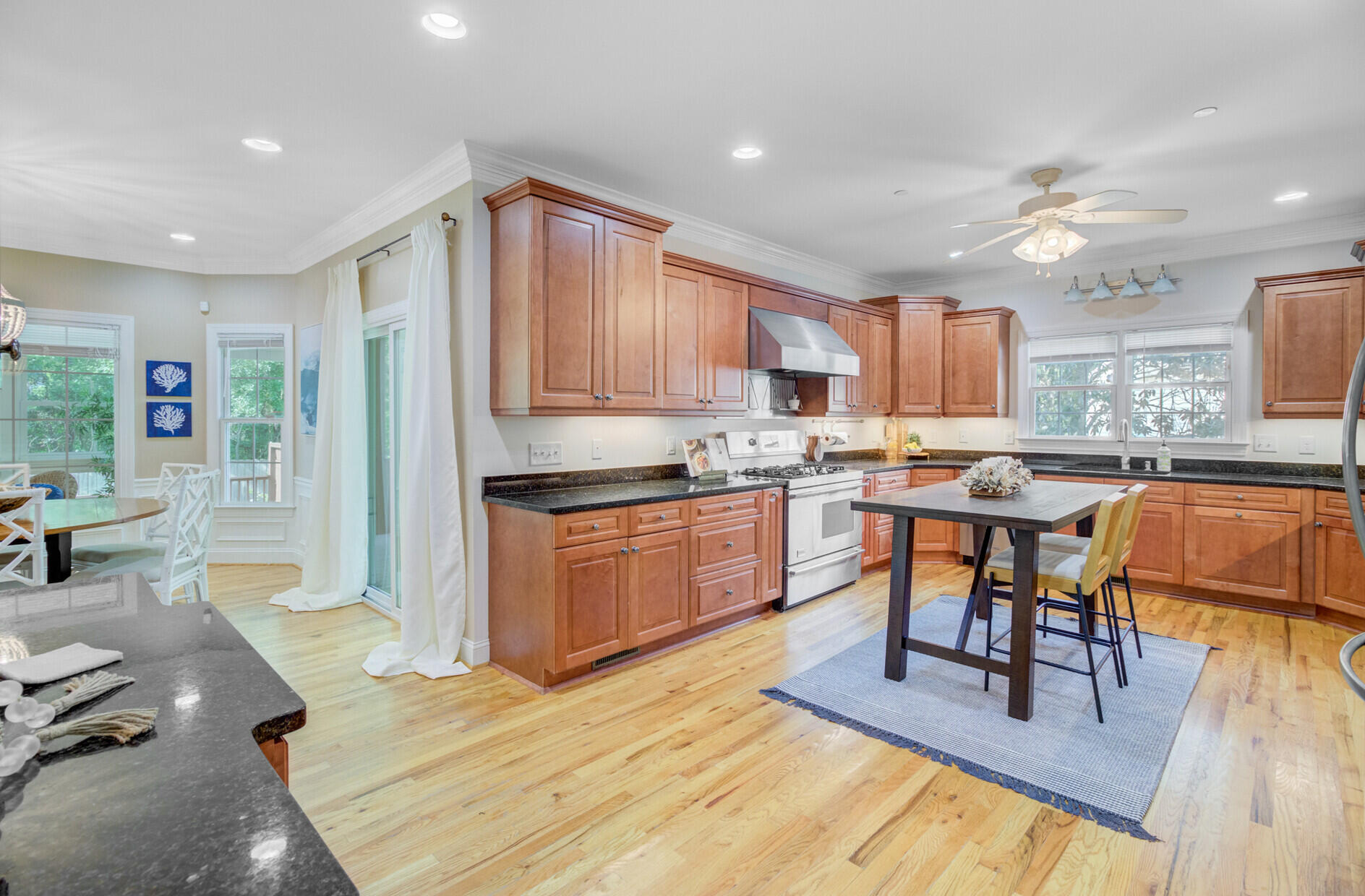 2076 Rookery Lane