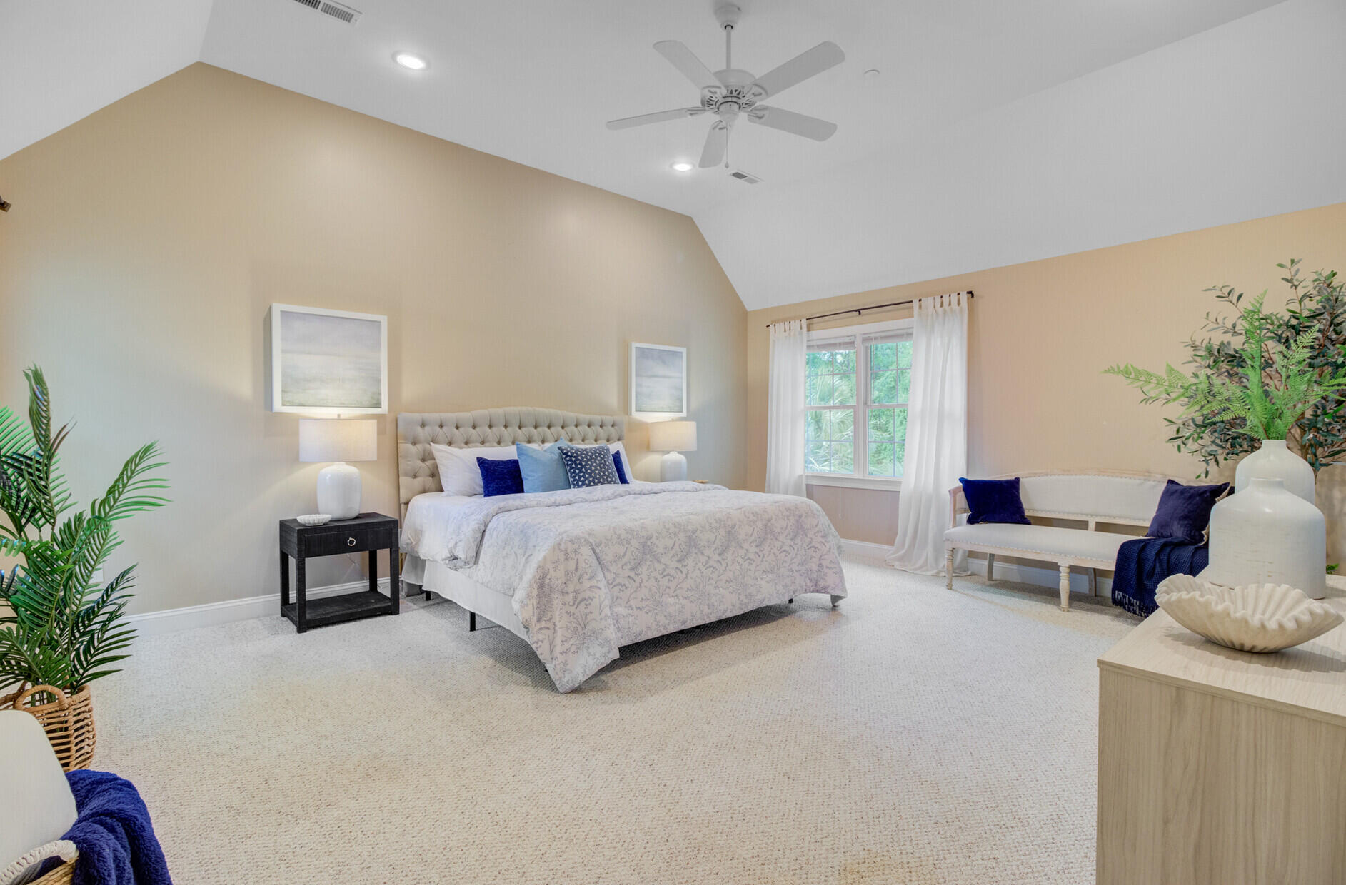 2076 Rookery Lane