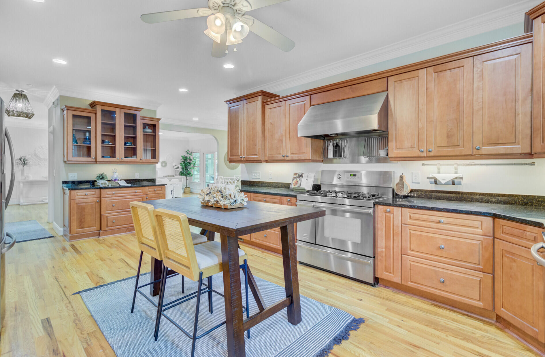 2076 Rookery Lane
