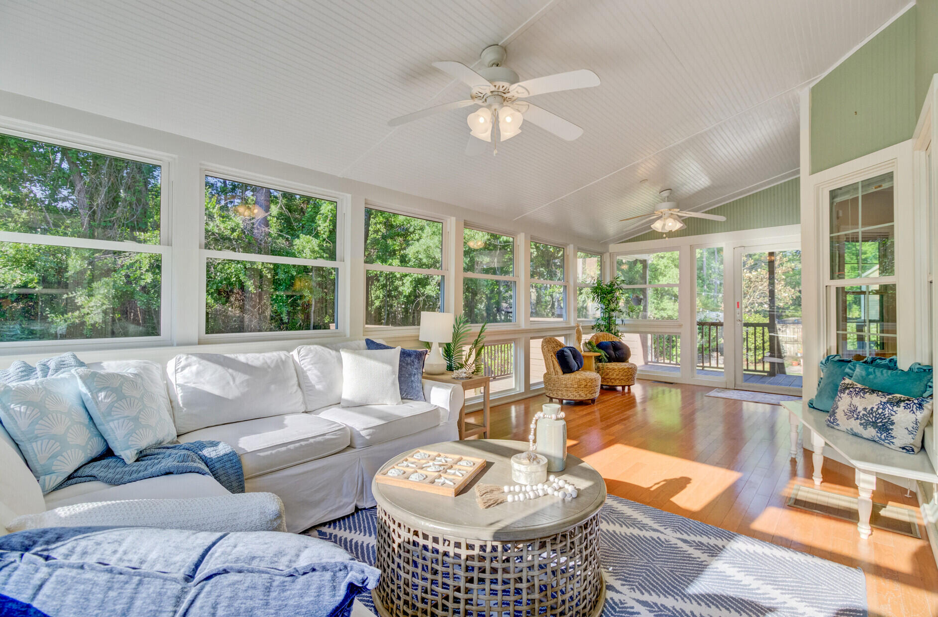 2076 Rookery Lane