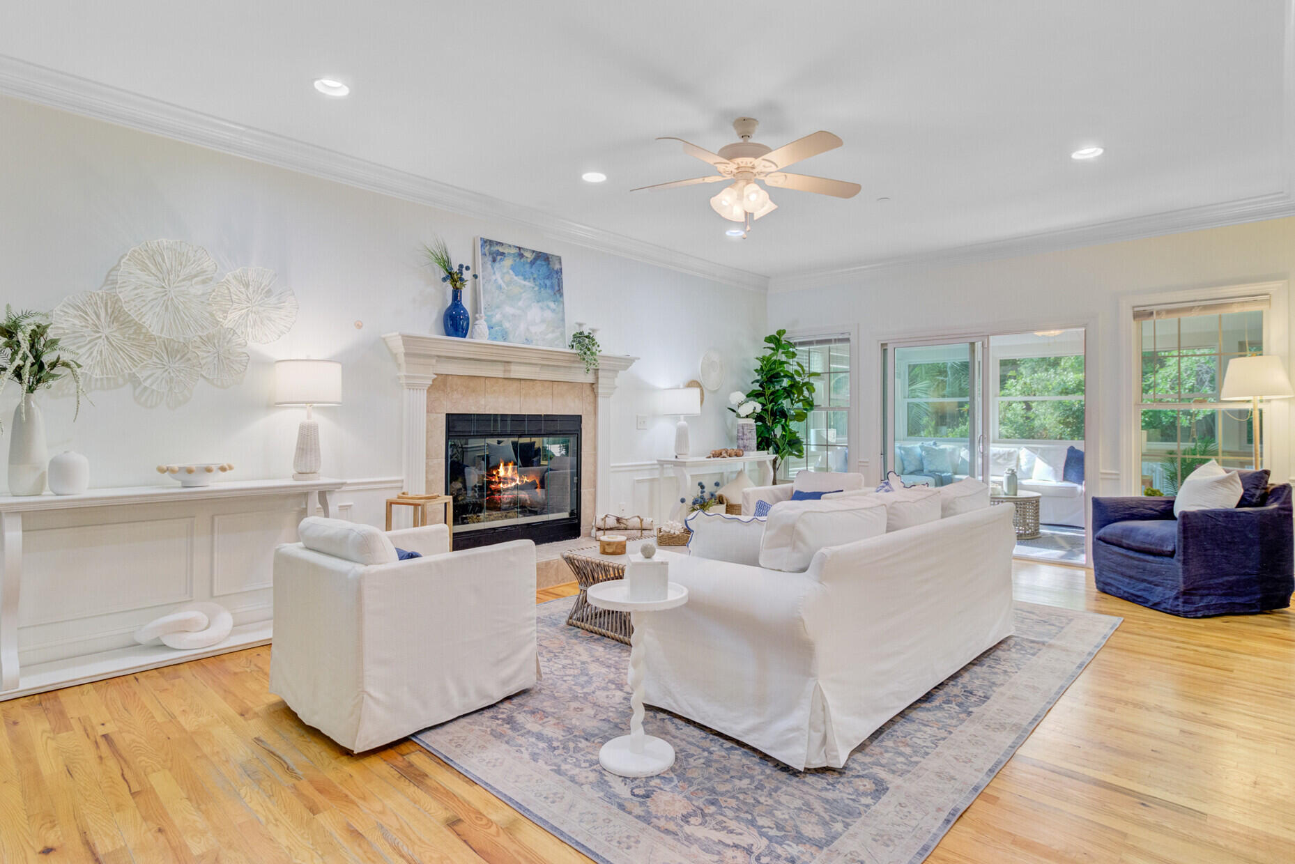 2076 Rookery Lane