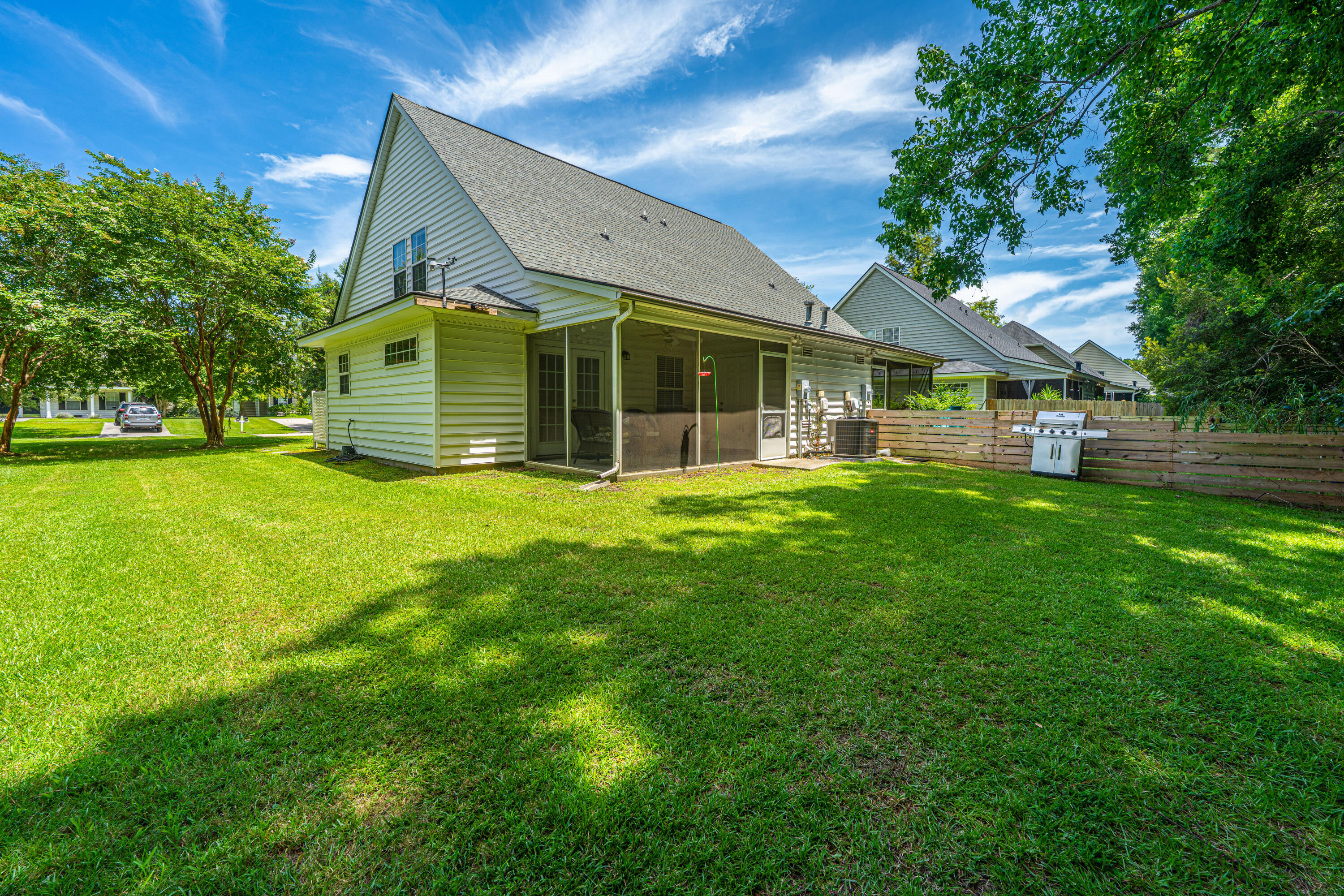 2220 Kings Gate Lane