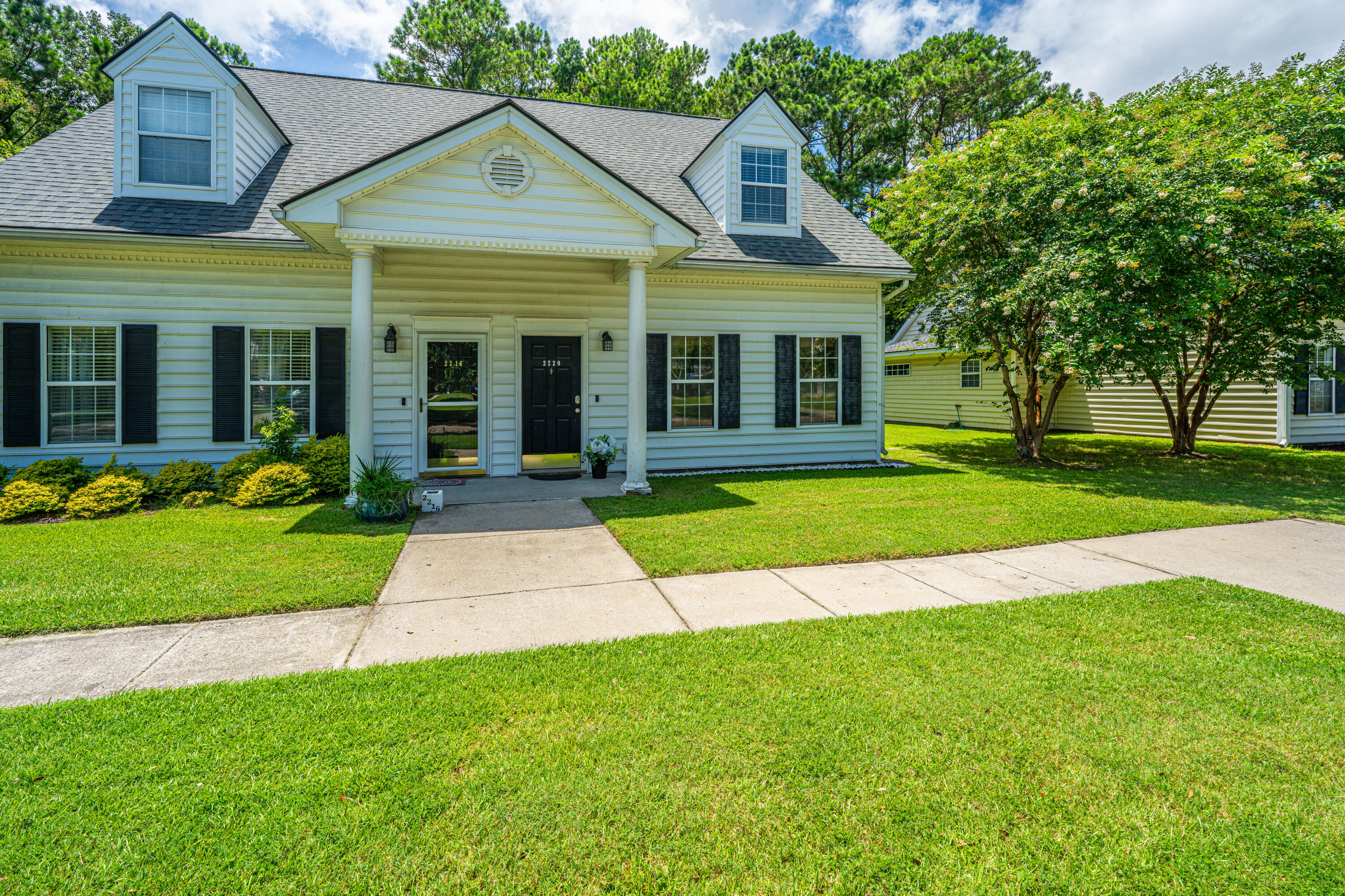 2220 Kings Gate Lane