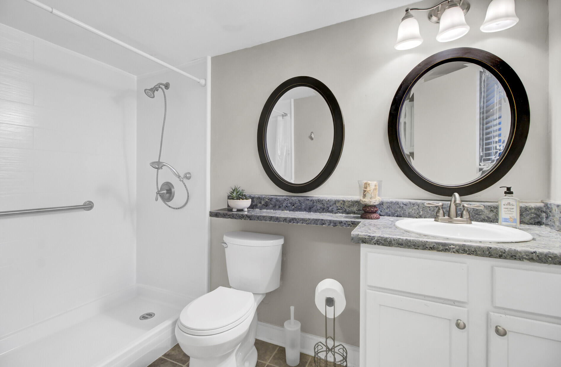 21 Rivers Point Row # 4b