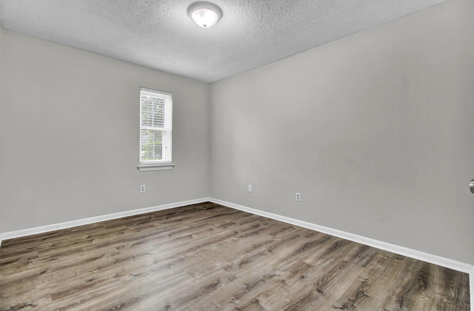 21 Rivers Point Row # 4b