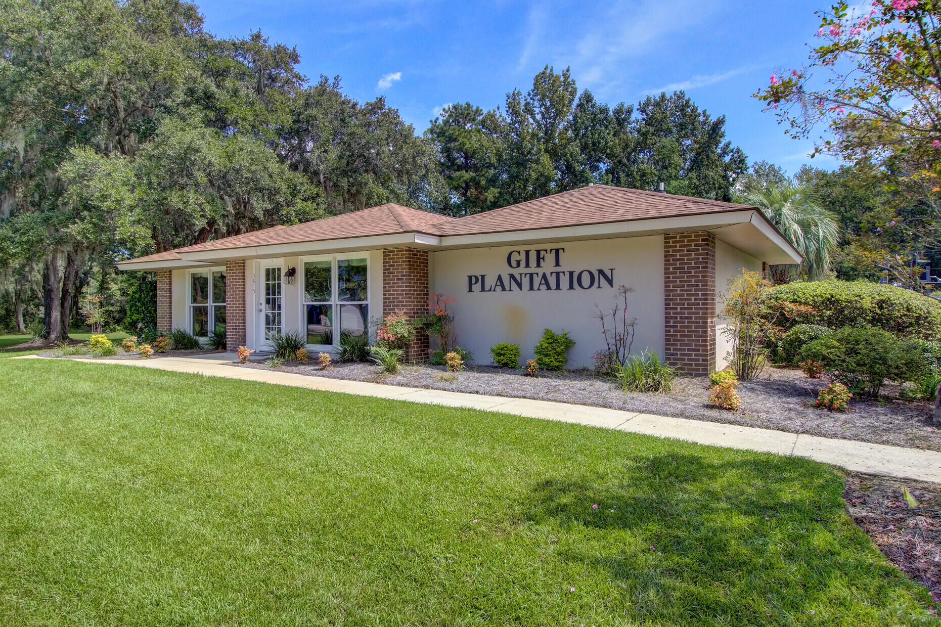 3984 Gift Boulevard
