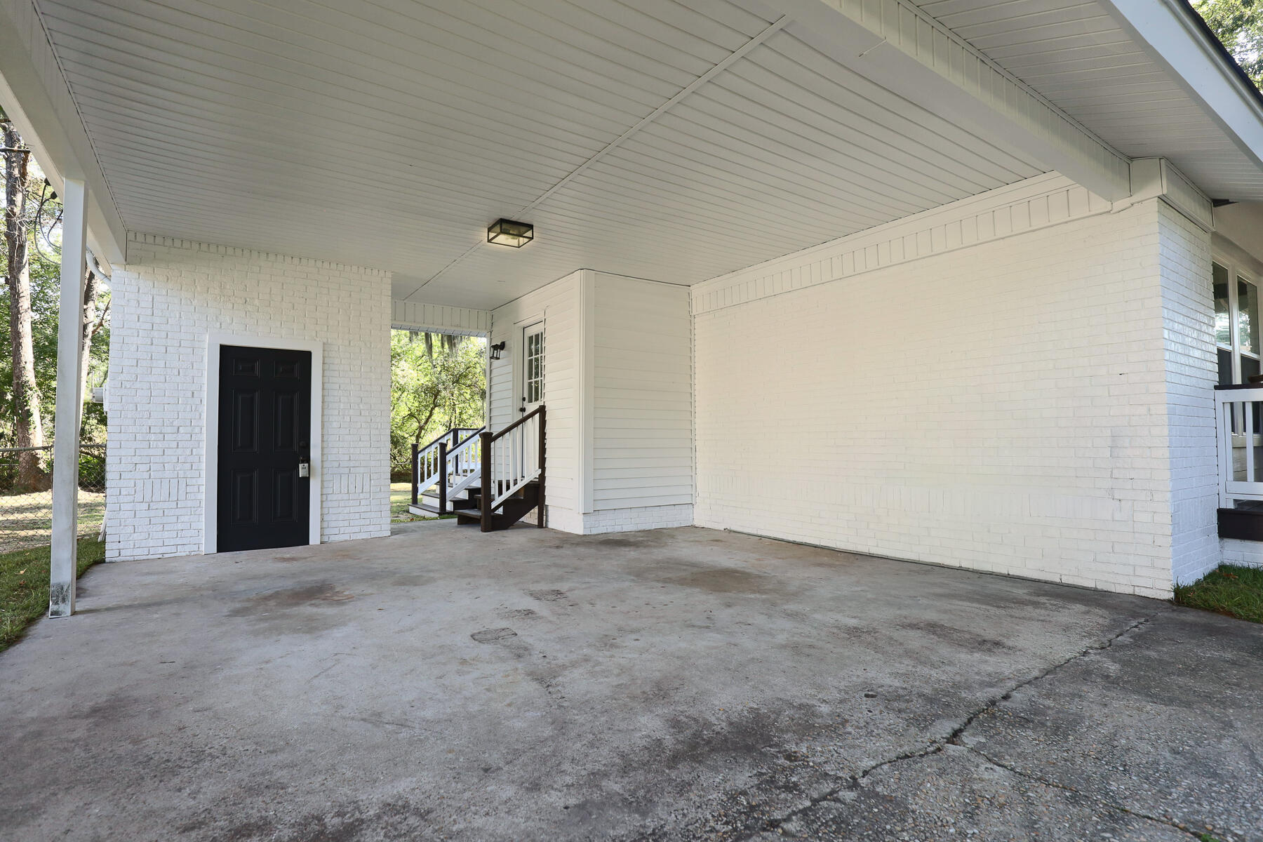 1243 Redeemer Drive