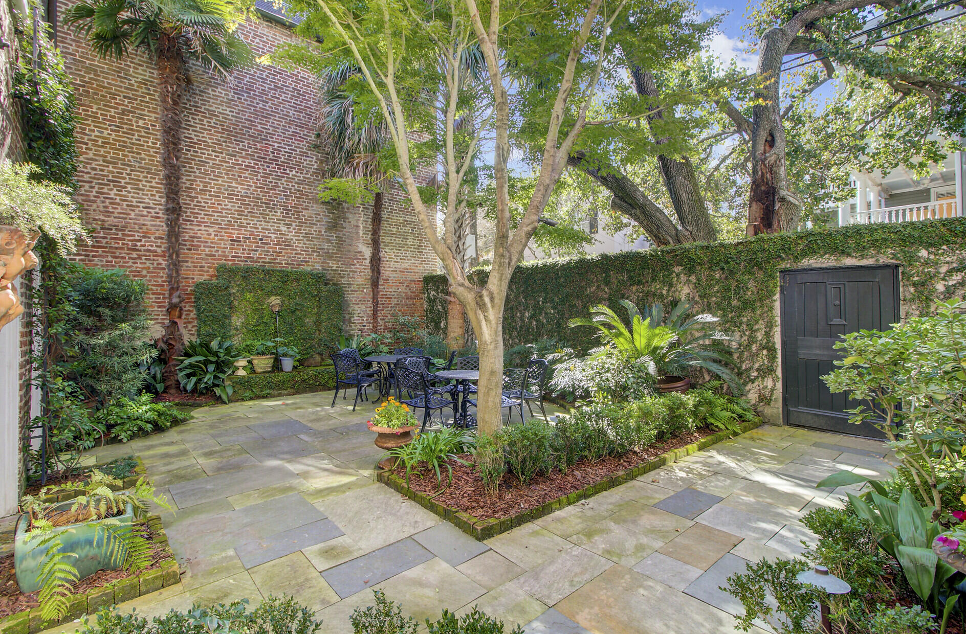 60 Anson Street