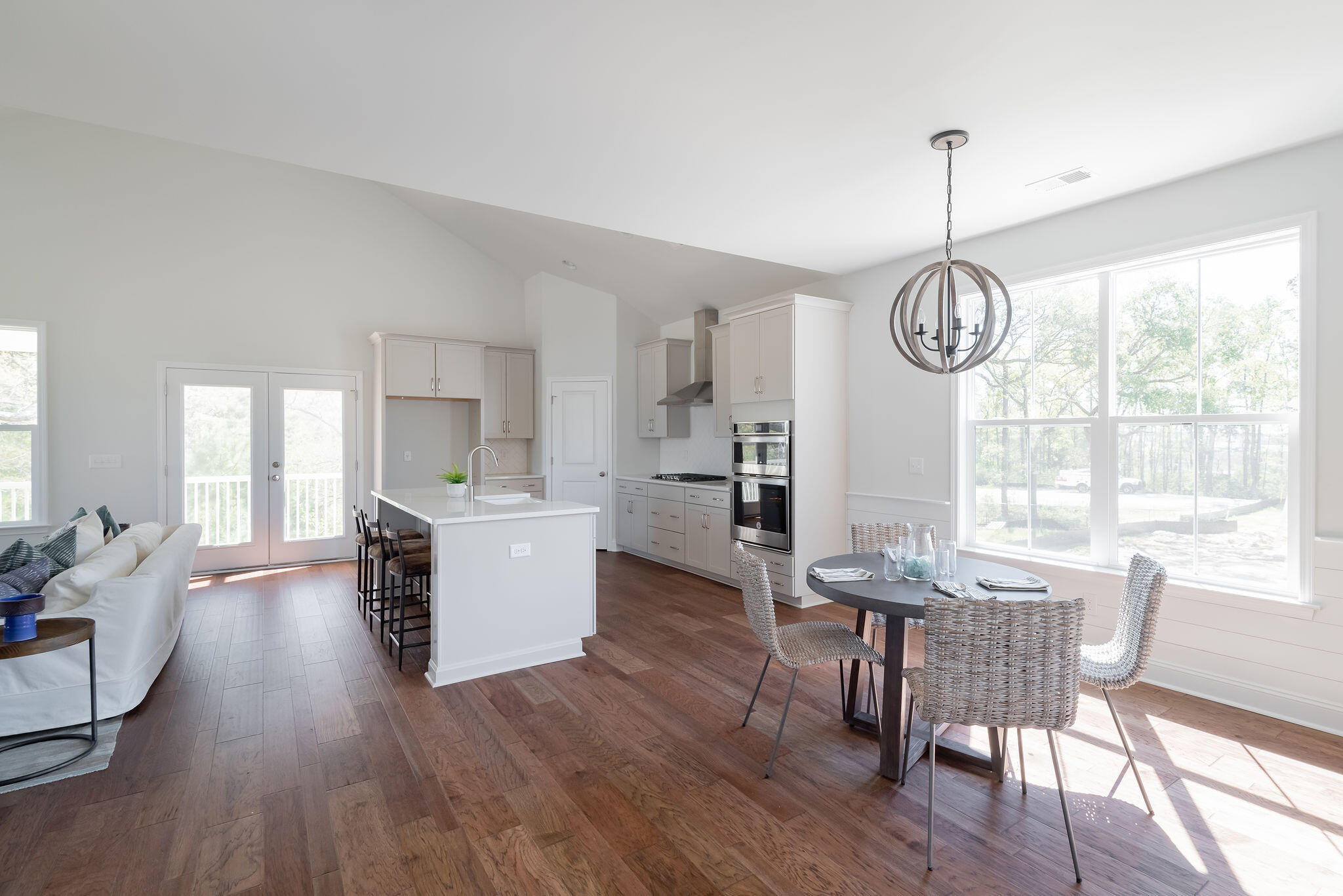 2151 Arthur Rose Lane