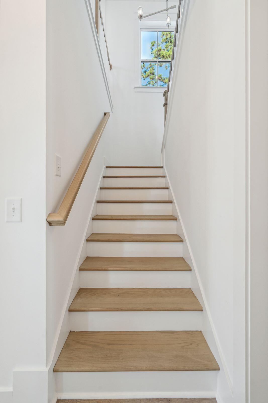 2151 Arthur Rose Lane