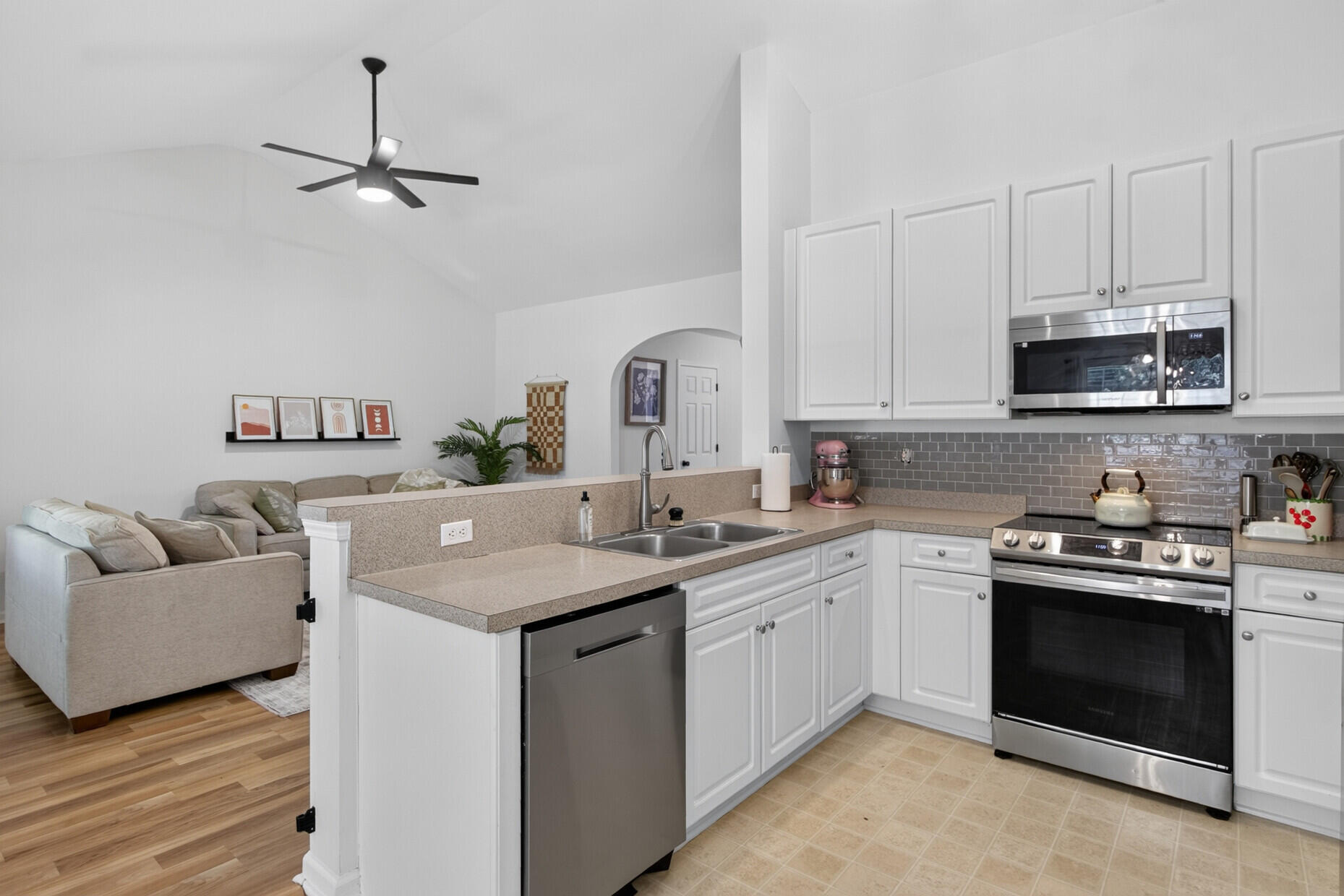 1280 Palm Cove Drive