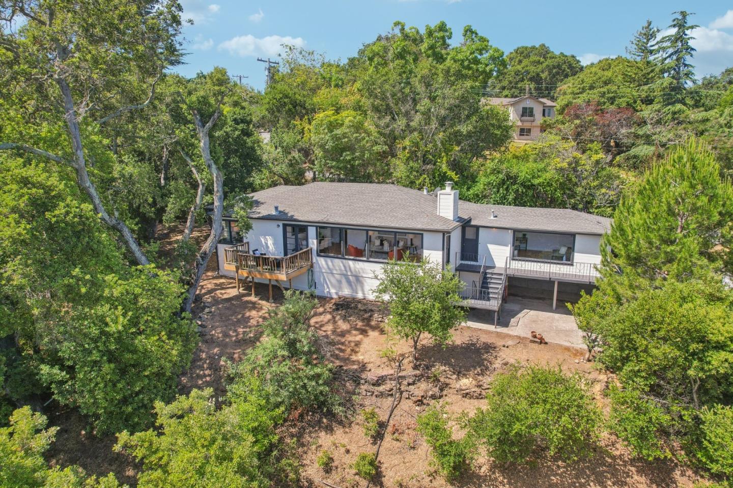 3803 Hamilton WAY