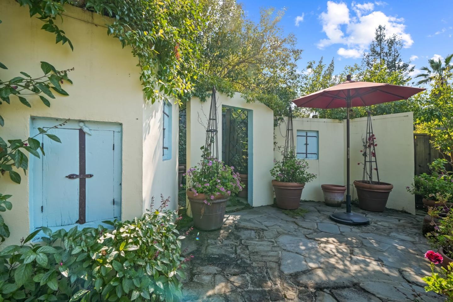 935 Monte Rosa Drive
