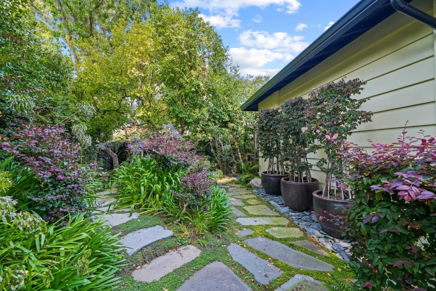 935 Monte Rosa Drive