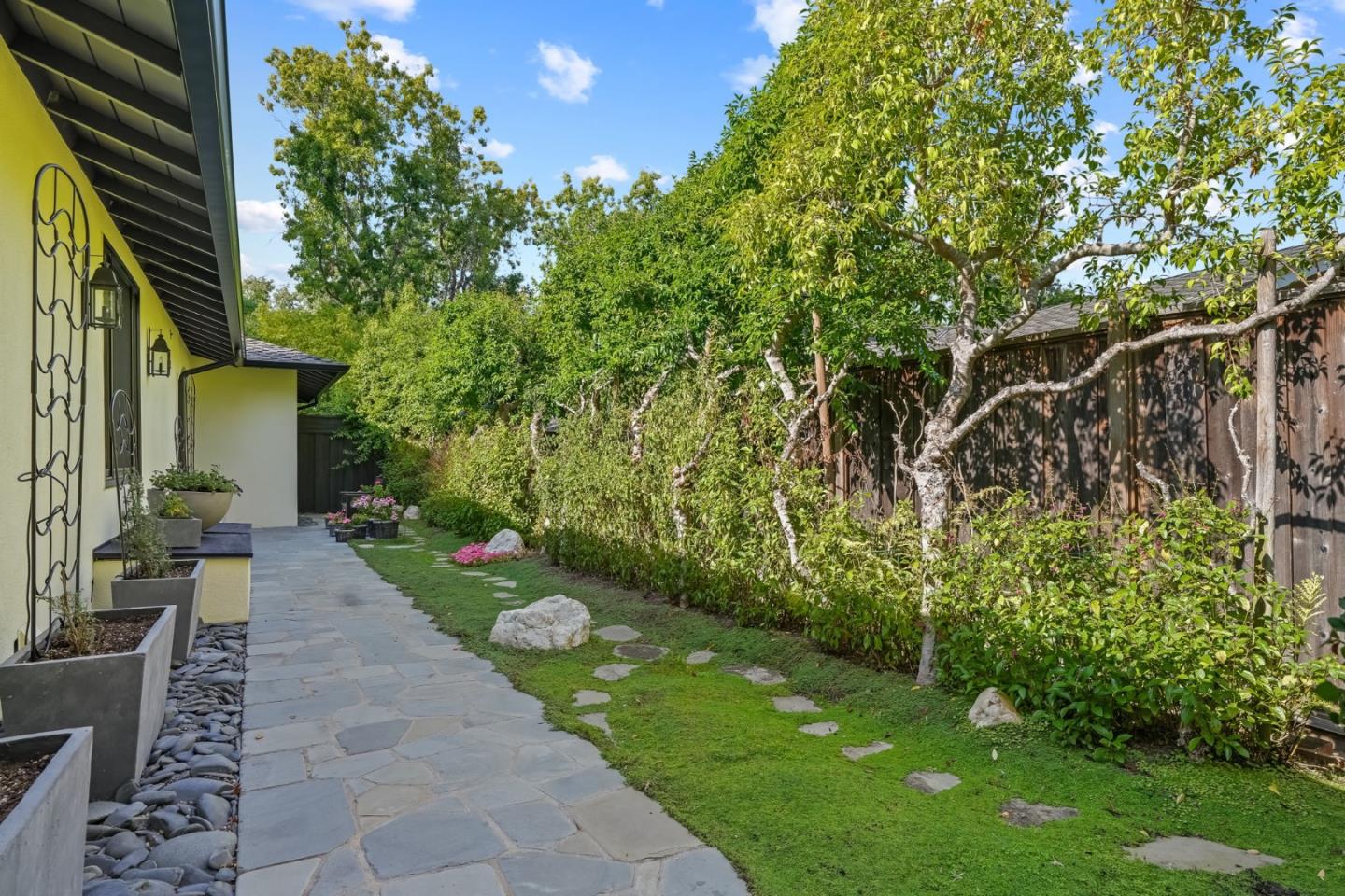 935 Monte Rosa Drive