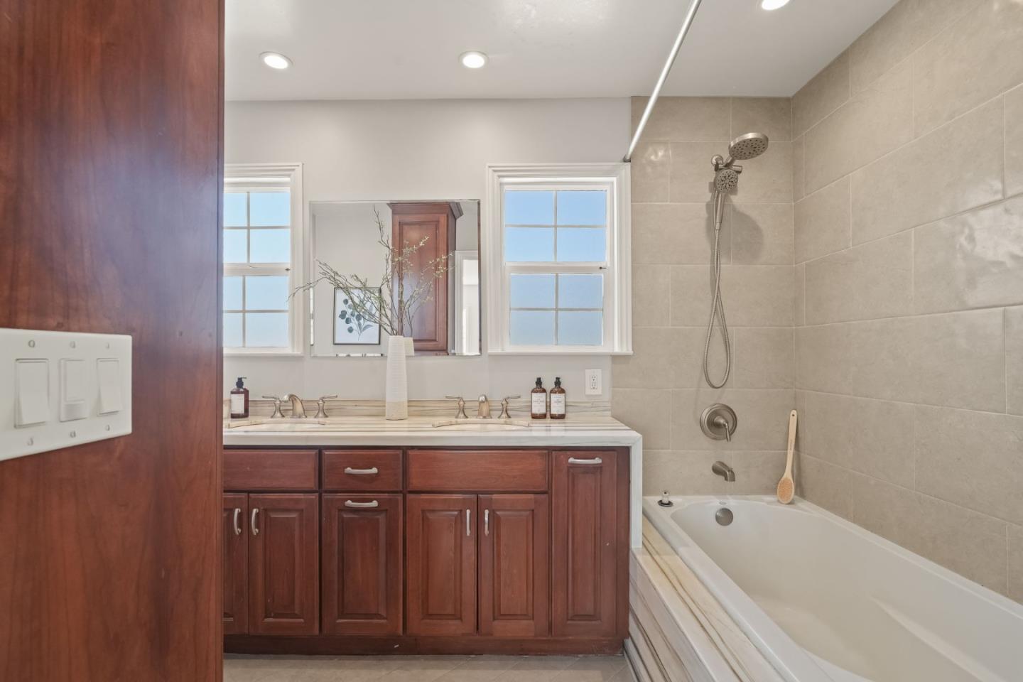 1502 South Delaware Street