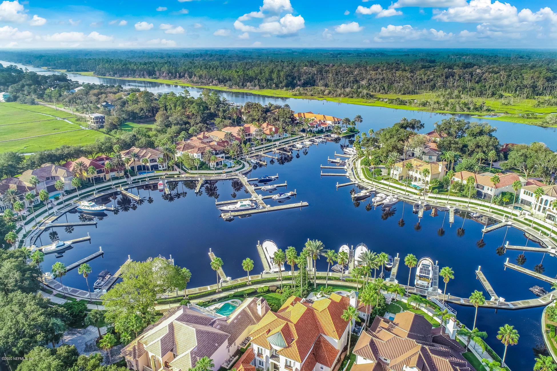 129 HARBOURMASTER Court