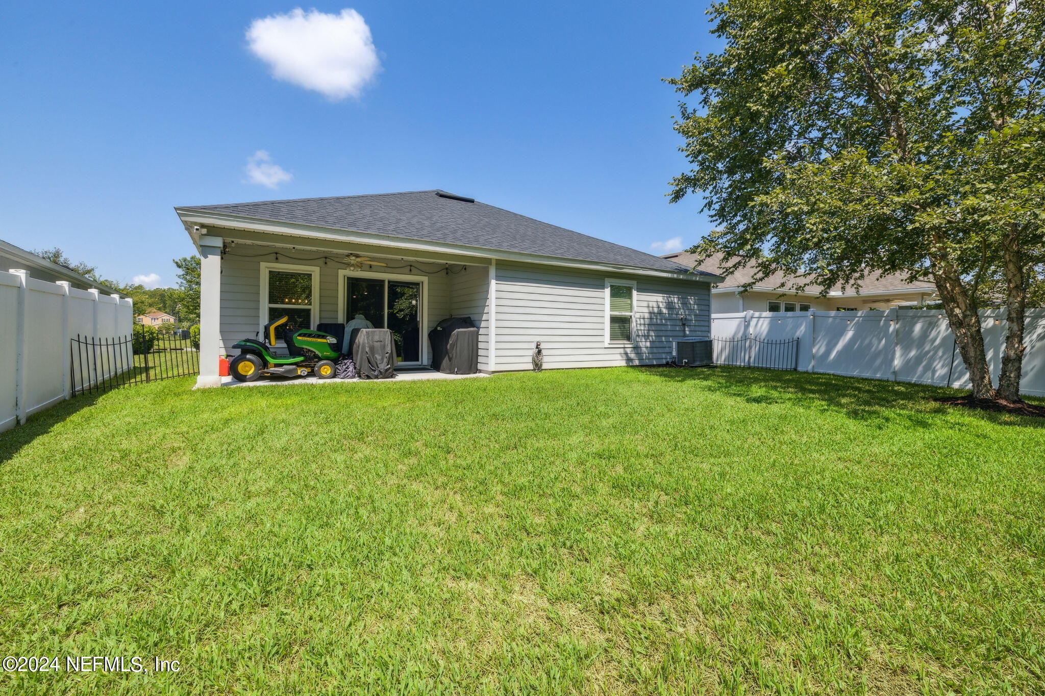 14899 DURBIN COVE Way