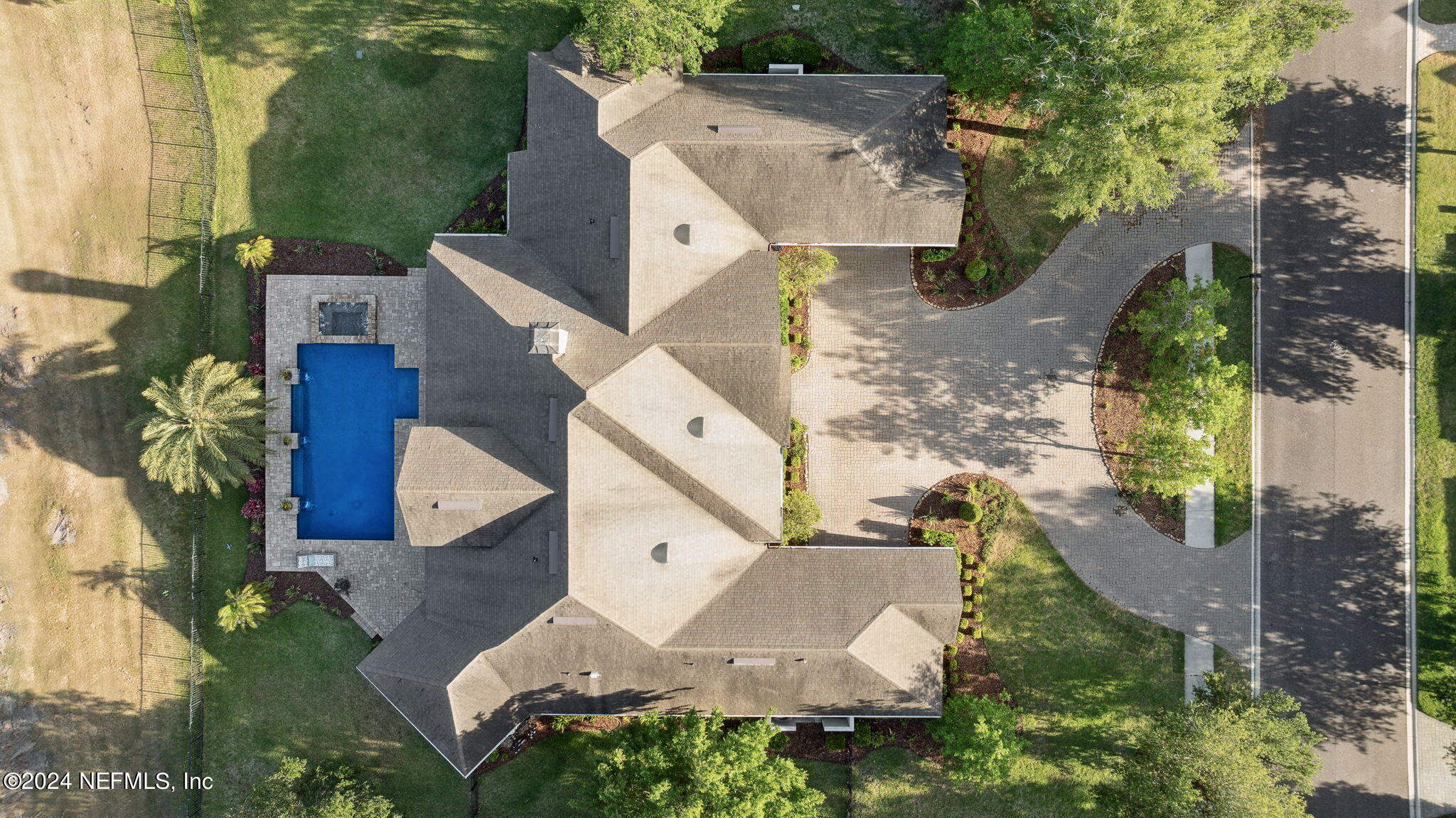 4397 HUNTERSTON Lane