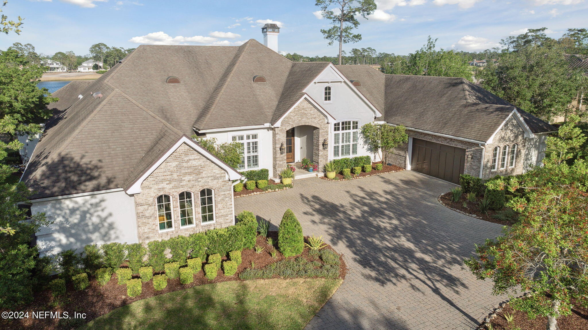 4397 HUNTERSTON Lane