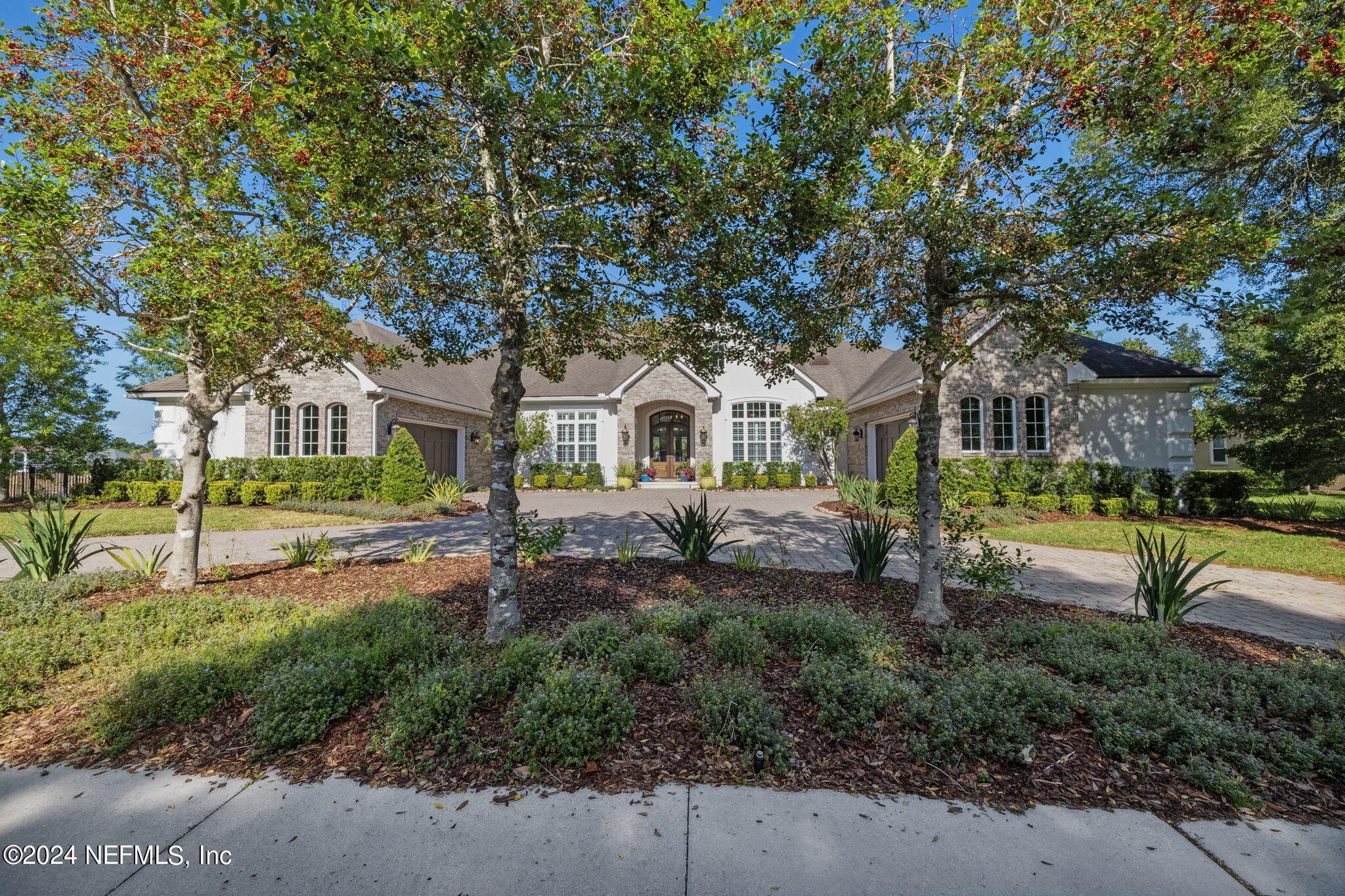 4397 HUNTERSTON Lane