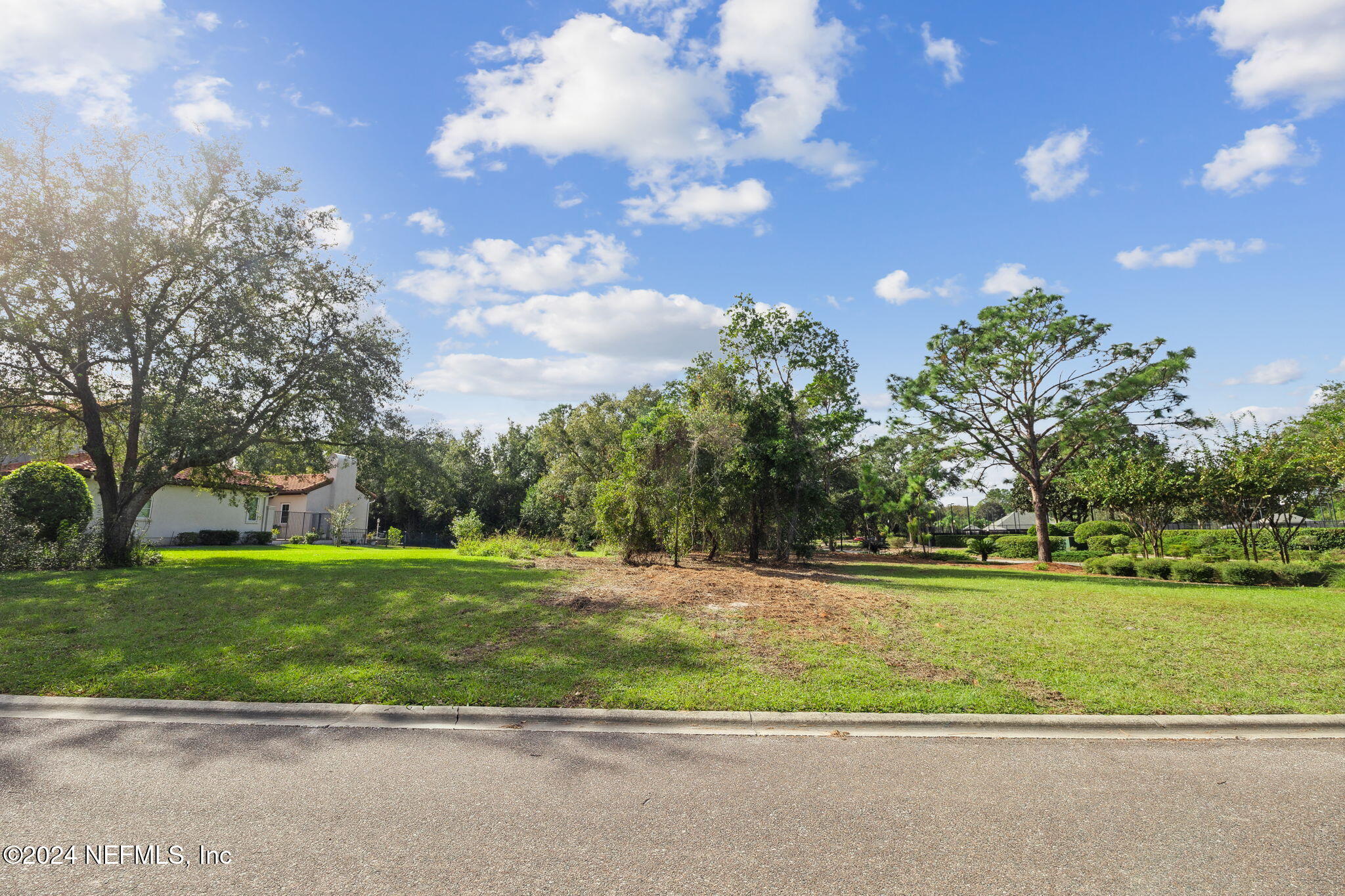 4366 HUNTERSTON Lane