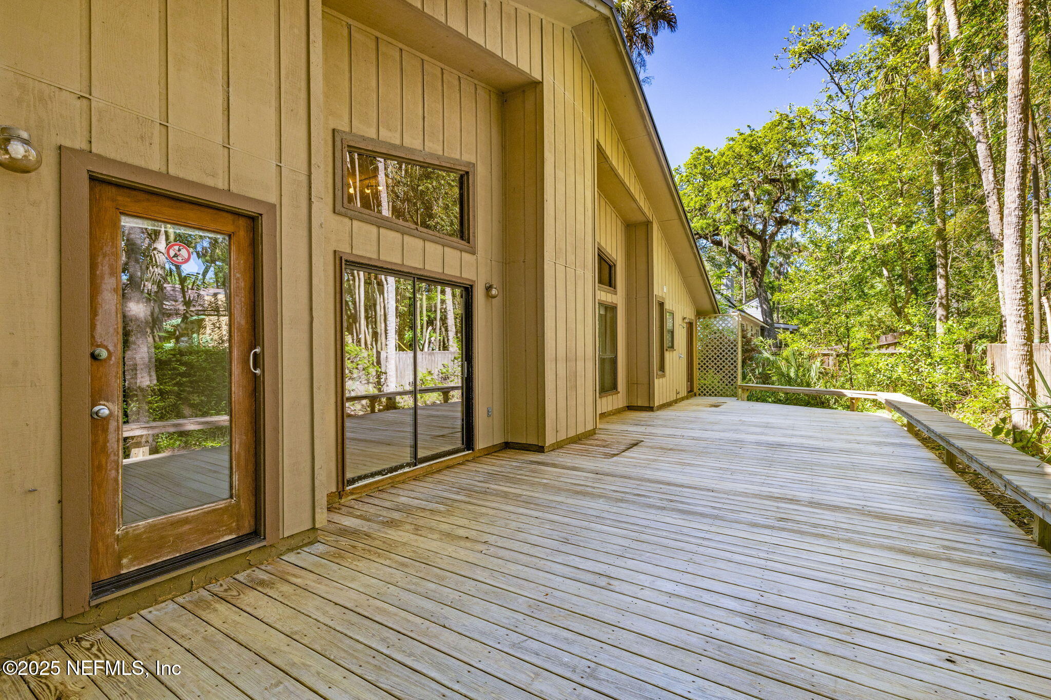 1875 LIVE OAK Lane