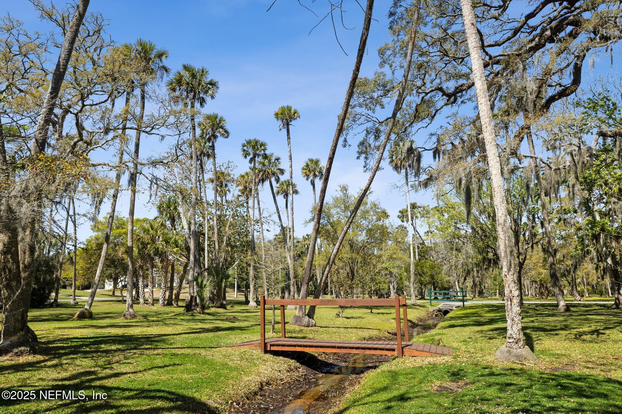 1875 LIVE OAK Lane