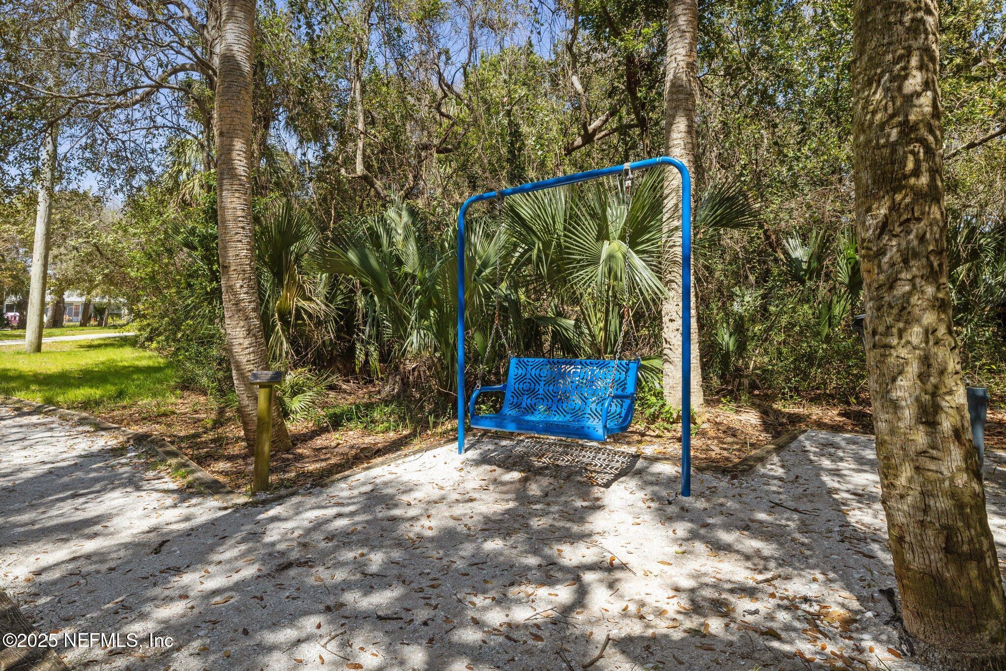 1875 LIVE OAK Lane