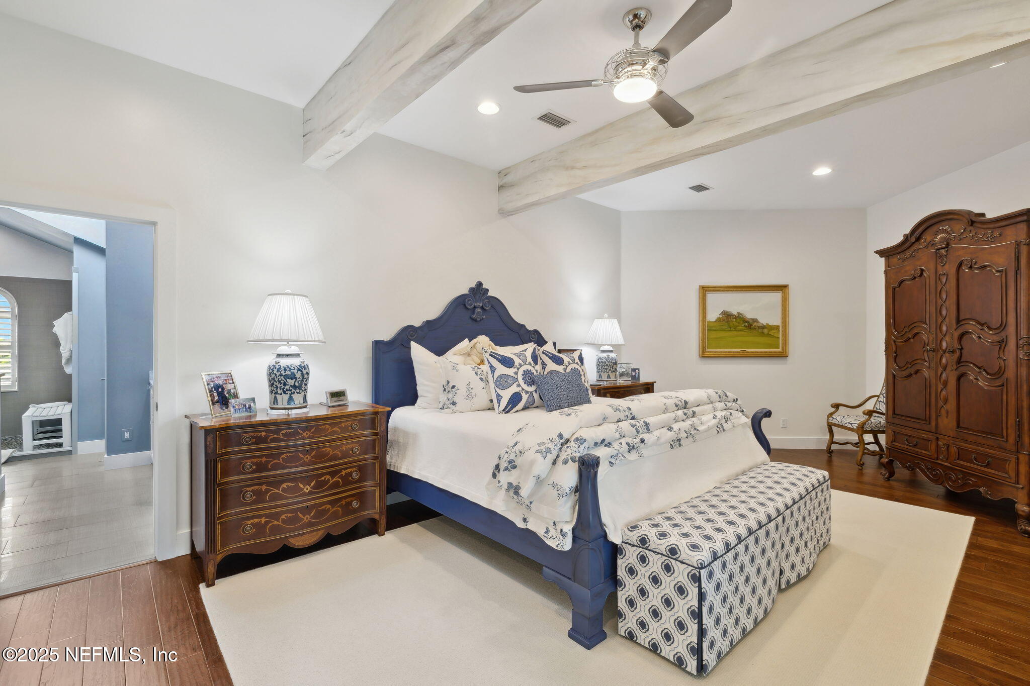 22 WALKERS RIDGE Drive