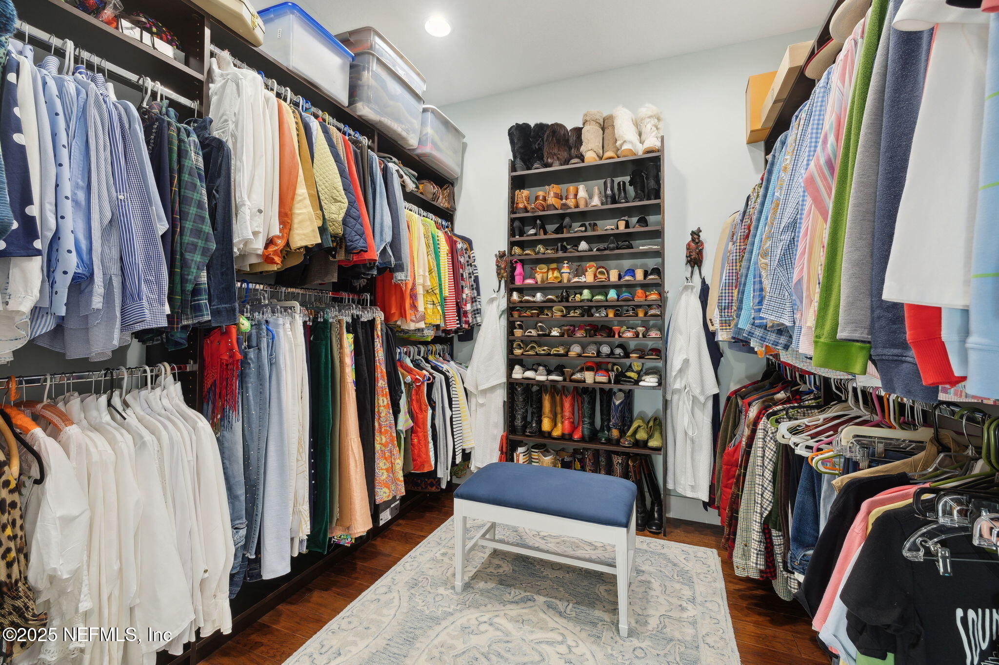 22 WALKERS RIDGE Drive