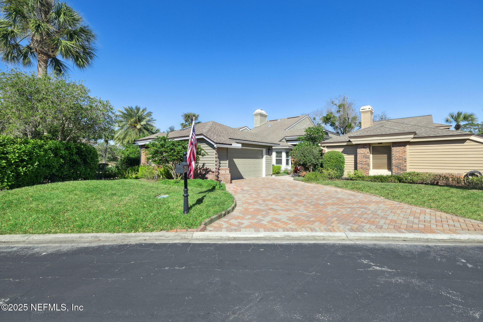 22 WALKERS RIDGE Drive