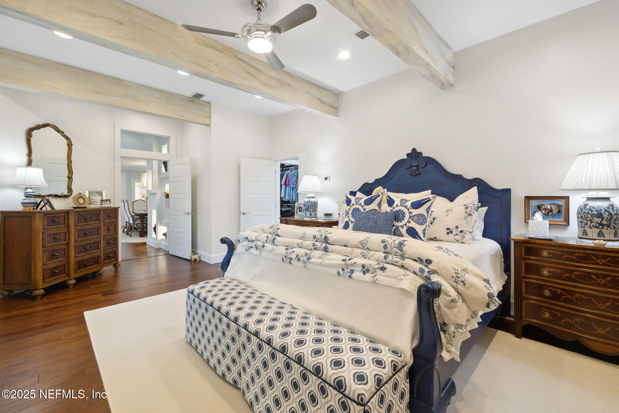 22 WALKERS RIDGE Drive